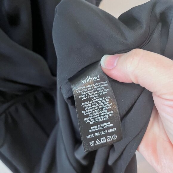 Wilfred Aritzia Sabine Faux Wrap Mini Dress Womens Black Size Medium - Picture 6 of 6
